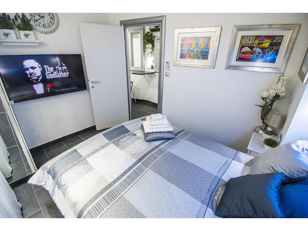 Apartment Marul Residence สปลิท ภายนอก รูปภาพ